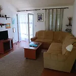 Apartament Utiha